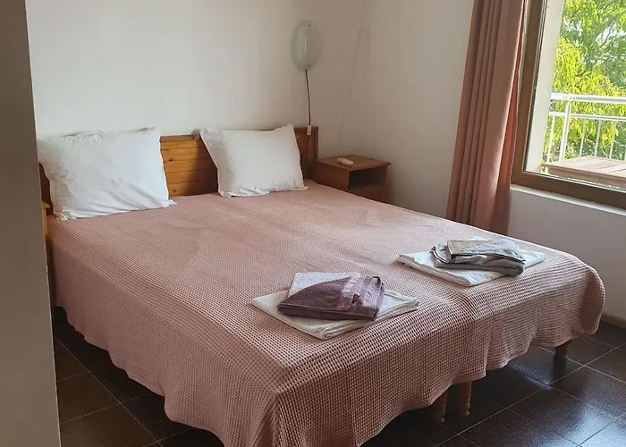 Guest house Karavida